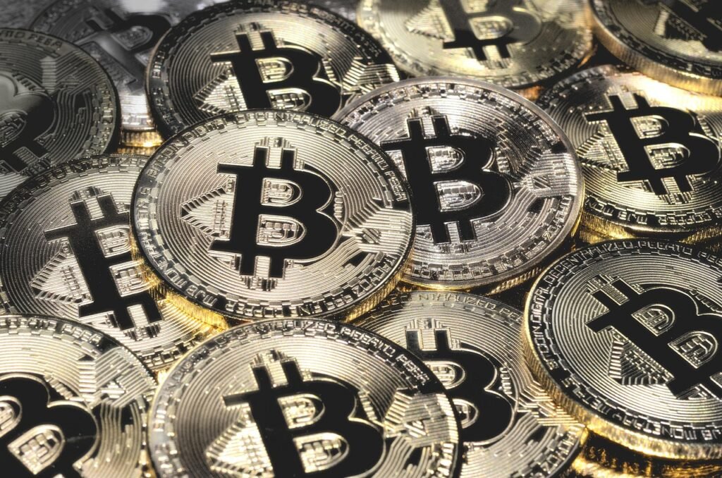 Bitcoin Classic Whales Remain Unmoved As BTC Price Struggles Above 2,000 Line