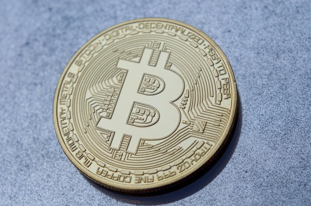 Bitcoin Price At 5,000 In September? Bullish Dojis Suggest Upward Move