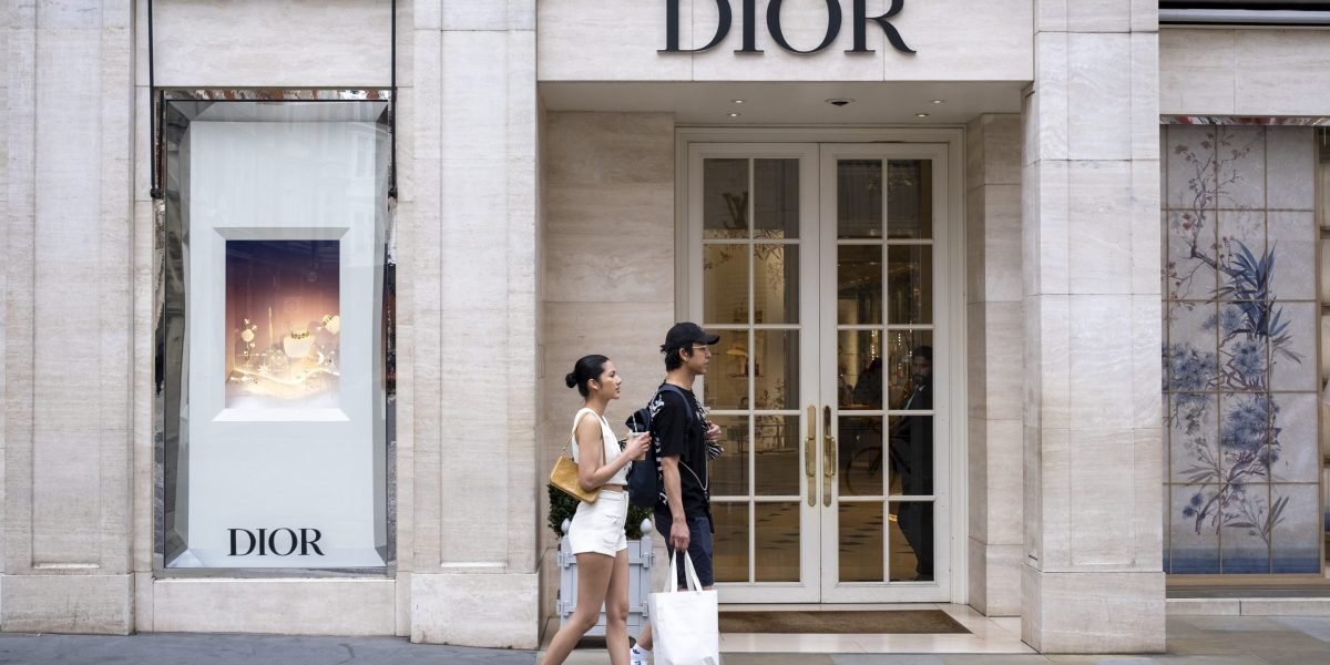 Bain & Co luxury report shows personal goods shrank last year Bain & Co luxury report shows personal goods shrank last year