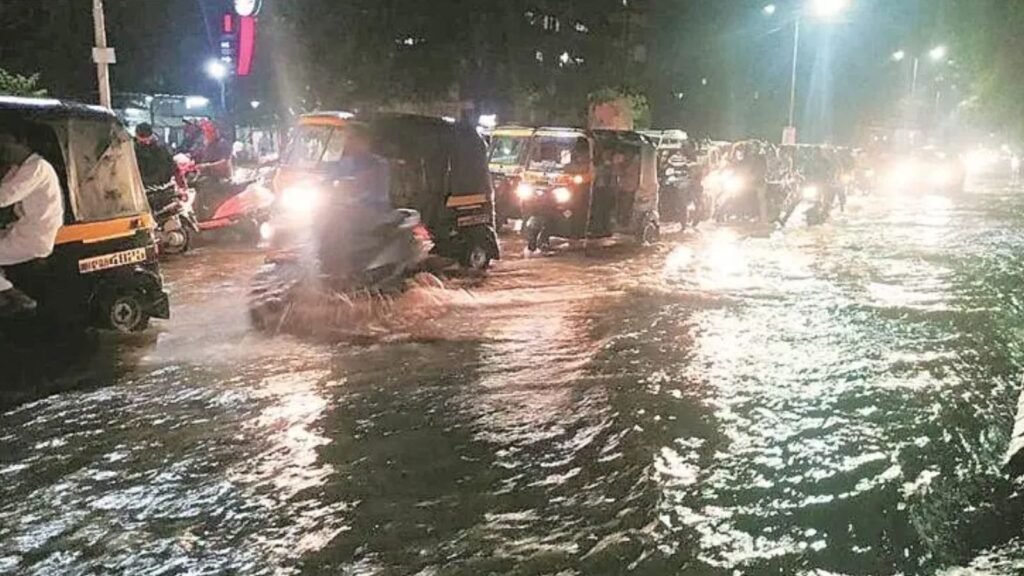 Not for public transport- Part 1: As rain lashes Pune, auto and cab fares bleed citizens dry | Pune News