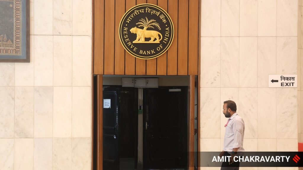 Urban households remain pessimistic about present, but optimism about future rises: RBI survey | Business News