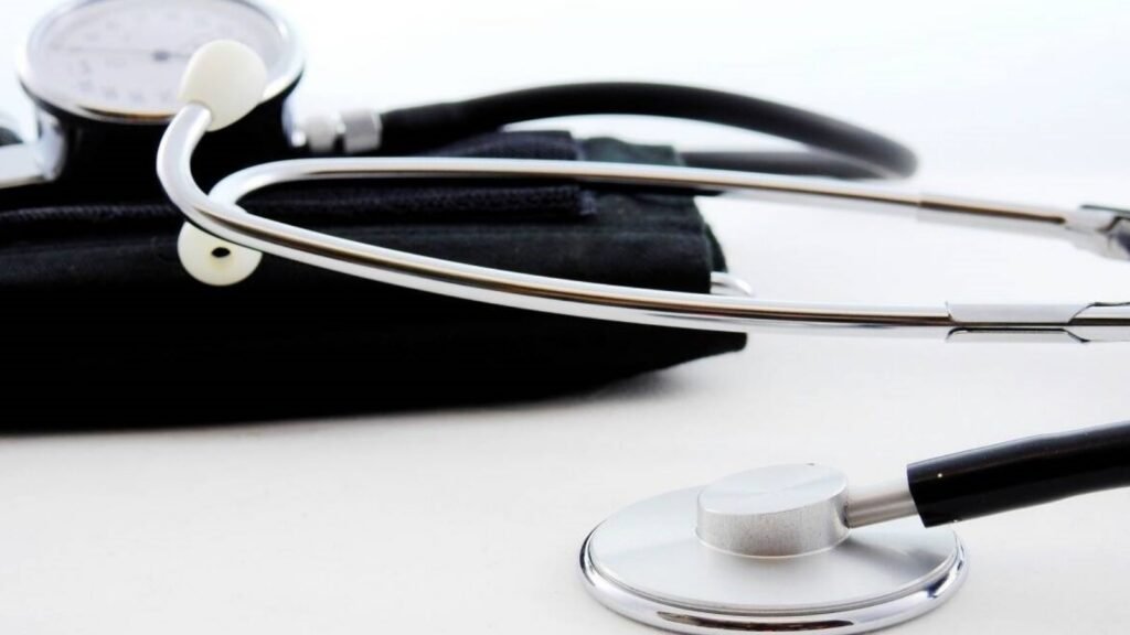 Govt to provide stipend for nursing students, increases amount for physiotherapy course | Mumbai News