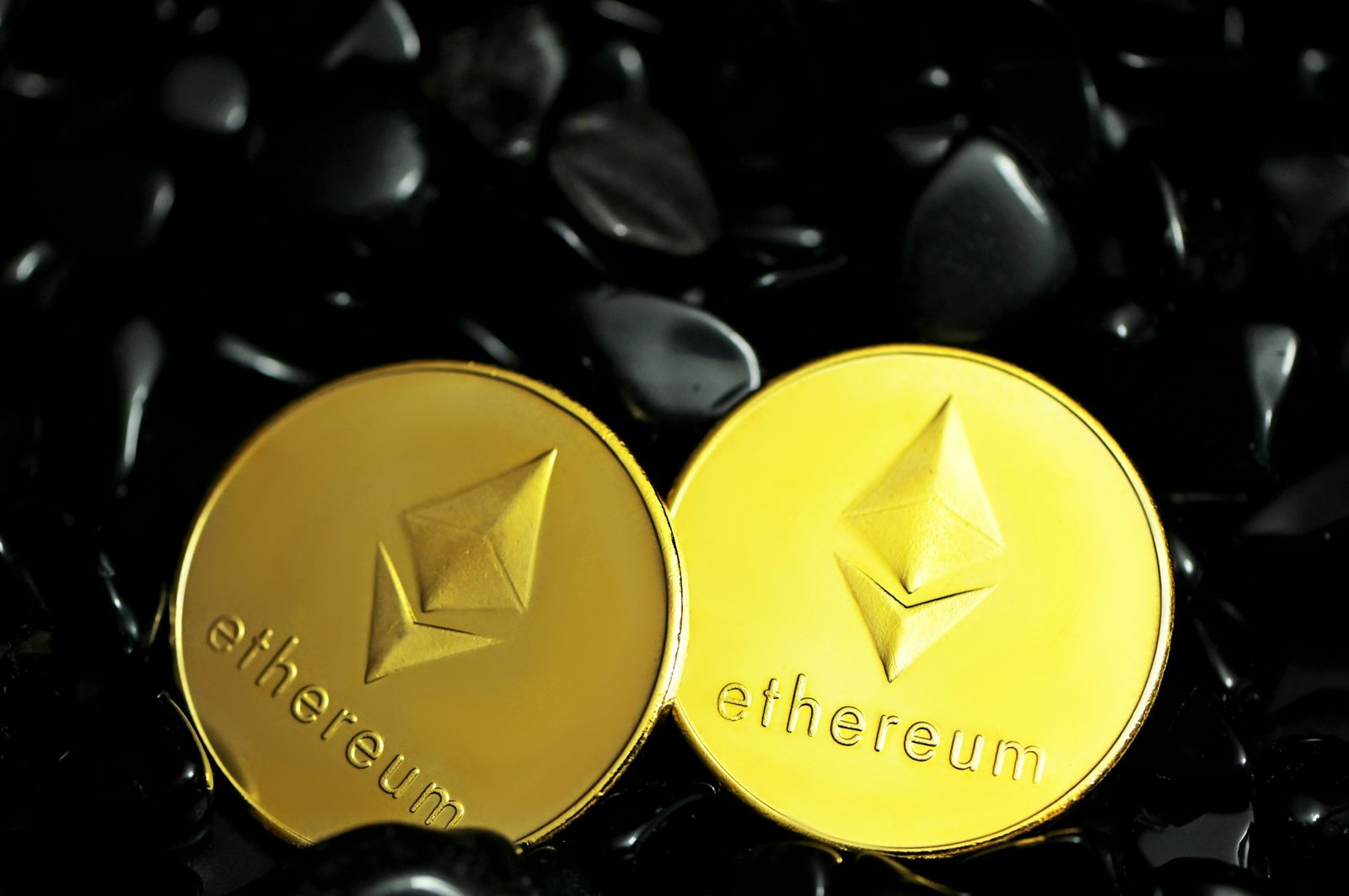 Ethereum Reclaims ,500 In Squeeze-Driven Rally Ethereum Reclaims ,500 In Squeeze-Driven Rally