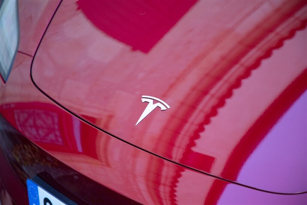 Downgrades Miss as Tesla Stock Gains 14% on Growth Bets