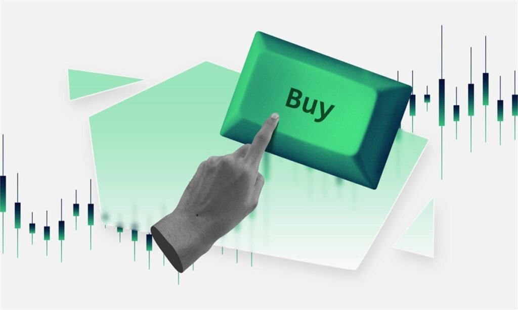 3 Tech Stocks With High and Rising Institutional Interest