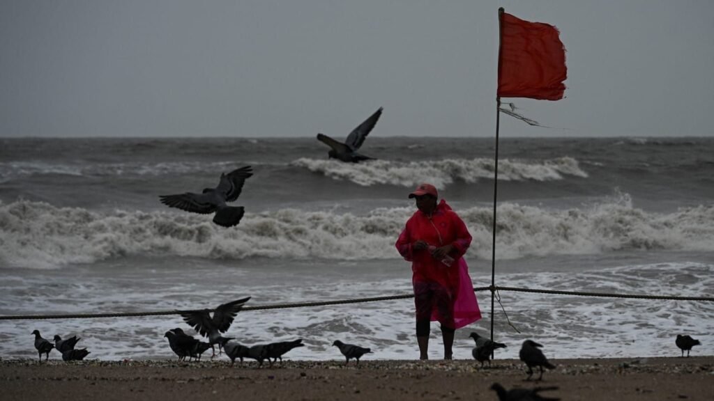 As Colaba records 542 mm rain in June, Mumbai supasses monthly average quota | Mumbai News