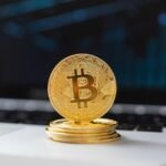Bitcoin Stabilizes at 4,000 Mid-Range as Market Eyes Next Breakout