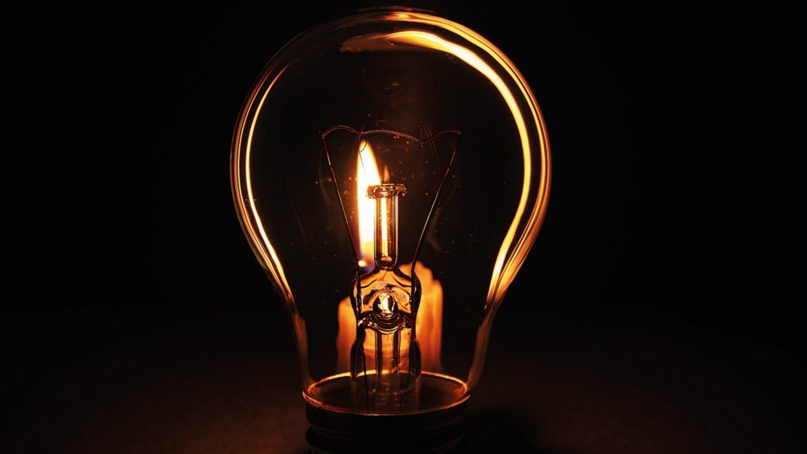 Power outage in Surat till Saturday due to scheduled pre-monsoon maintenance work | Ahmedabad News Power outage in Surat till Saturday due to scheduled pre-monsoon maintenance work | Ahmedabad News