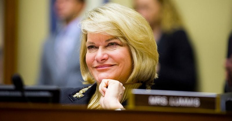 Senator Lummis proposes to exempt small crypto transactions from taxes, ending double taxation for miners and stakers Senator Lummis proposes to exempt small crypto transactions from taxes, ending double taxation for miners and stakers