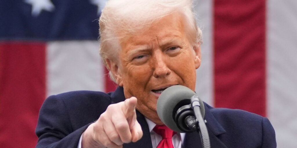 Trump plans to start notifying countries of U.S. tariffs up to 70% Trump plans to start notifying countries of U.S. tariffs up to 70%