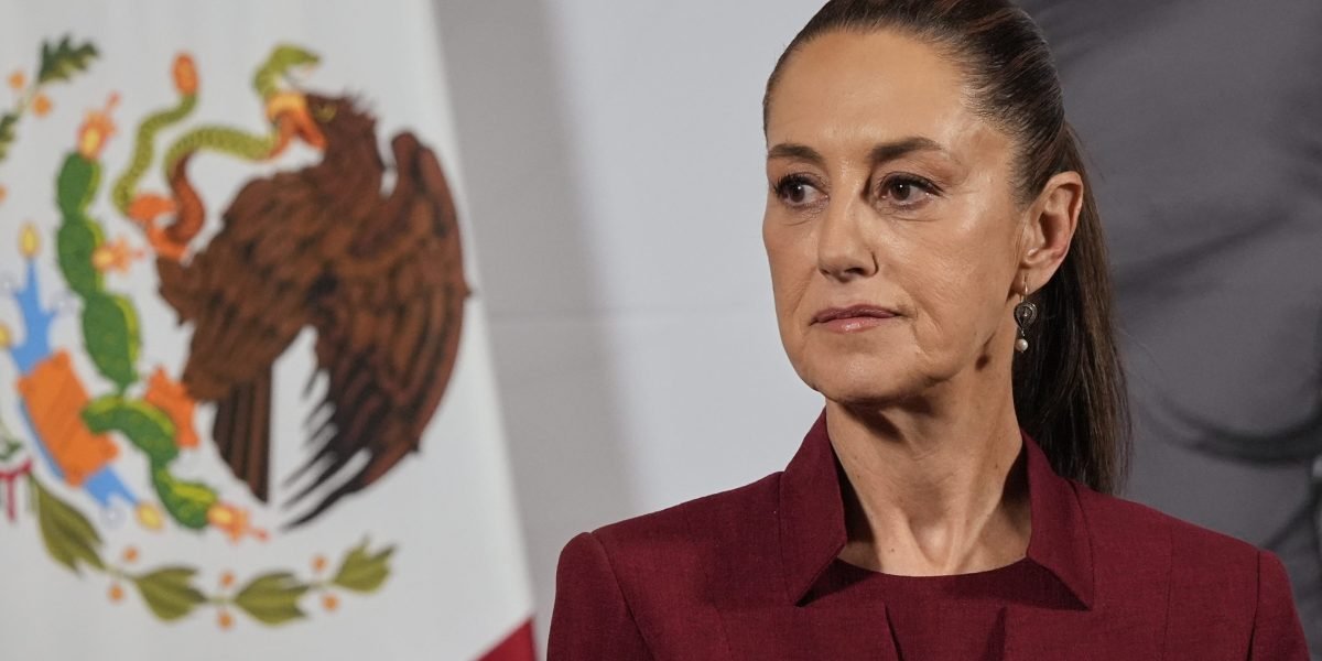 Trump extends Mexico negotiations by 90 days, keeps 25% tariff rates in place