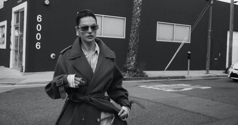 Alessandra Ambrosio Does Power Dressing in M Milenio