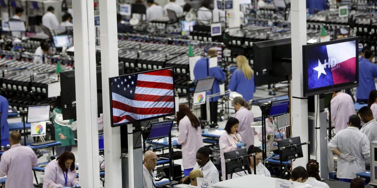Trump’s pressure on Apple to make All-American phones ignores the last tech giant that tried and failed