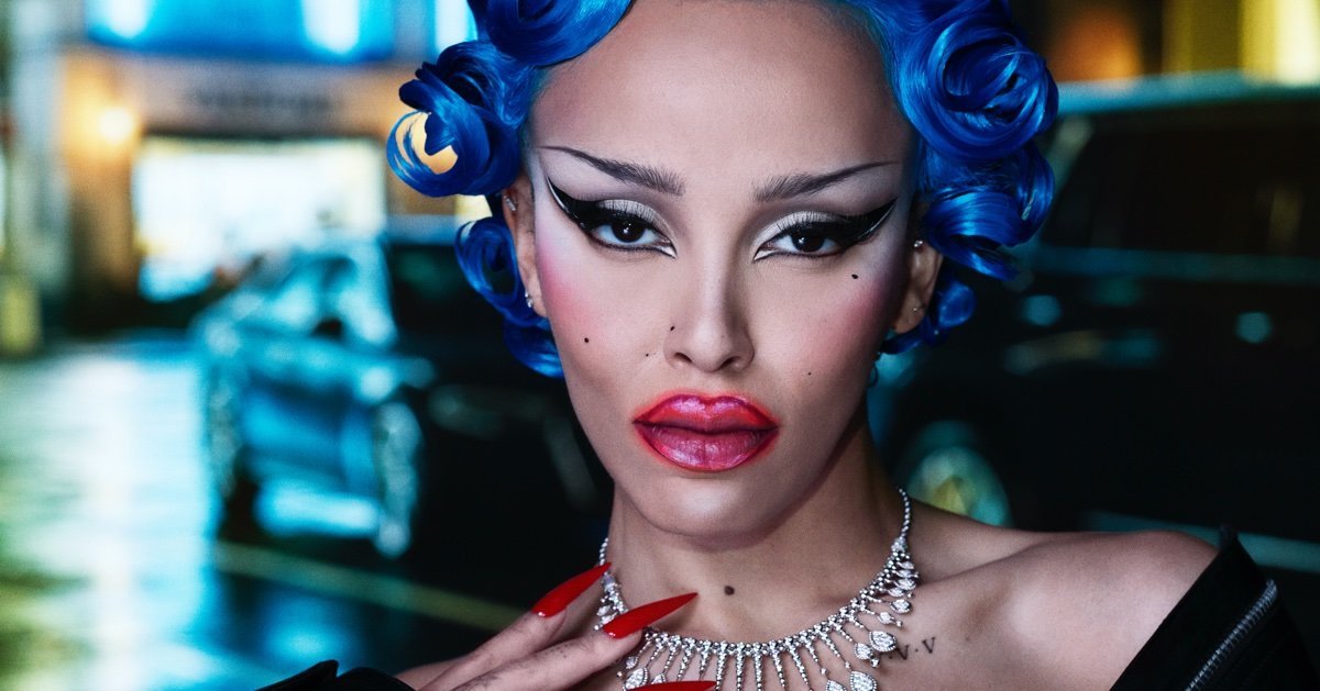 Doja Cat Looks Unrecognizable in V Magazine Cover Story