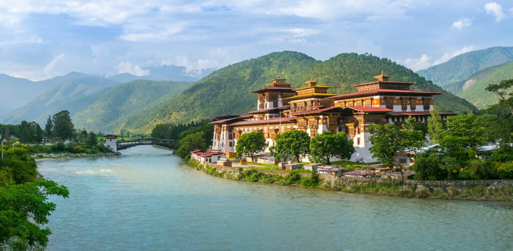 Royal Bitcoin Exit? Bhutan Unloads Million Worth Of BTC Royal Bitcoin Exit? Bhutan Unloads Million Worth Of BTC