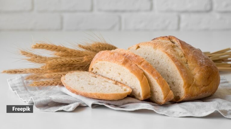 Rye vs Sourdough: Which bread is better for blood sugar control? | Health News