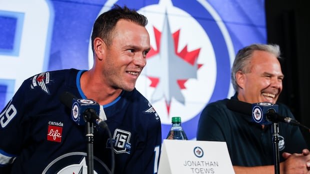 Jonathan Toews’s healing journey: From long COVID back to the NHL