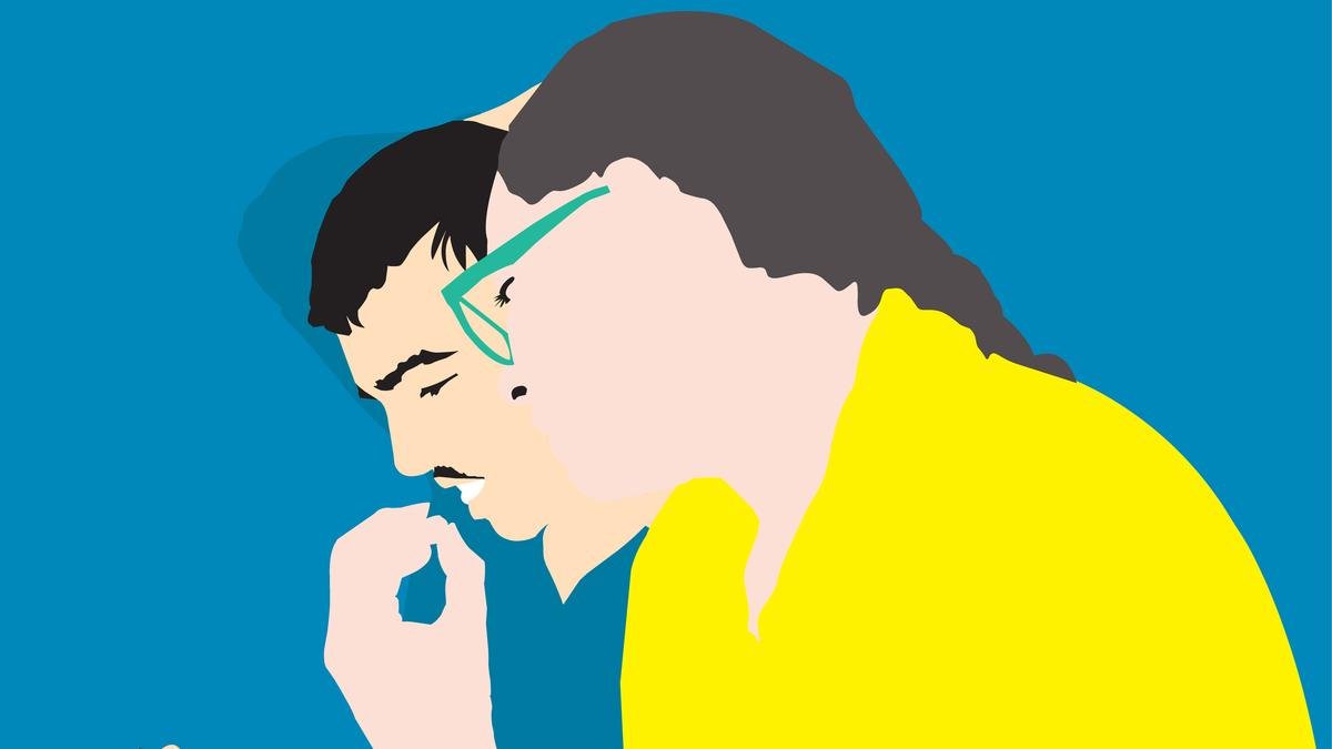 The silent power of proximity