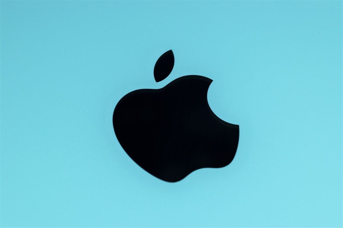 Why Apple Stock’s Underperformance Could Spark the Next Rally