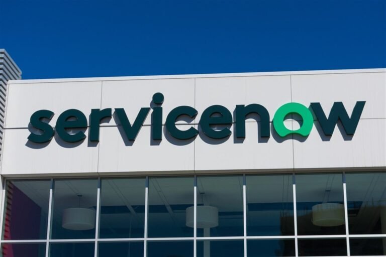 NOW Stock Q2 Beat and Raised Guidance Spark New AI Rally