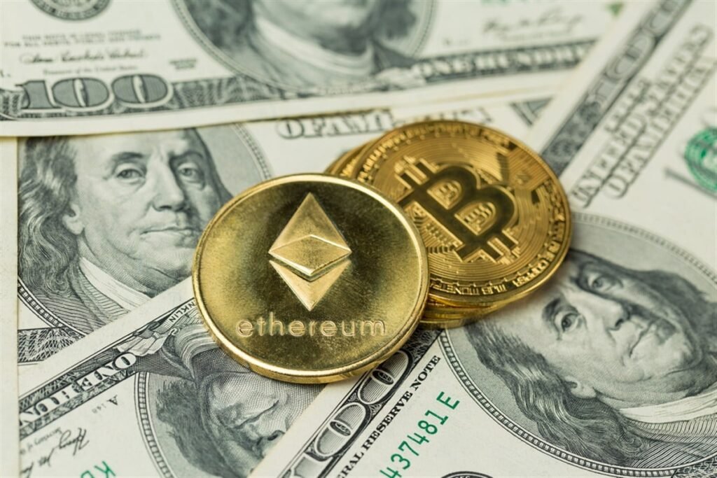 3 ETF Plays for Safer Crypto Exposure 3 ETF Plays for Safer Crypto Exposure