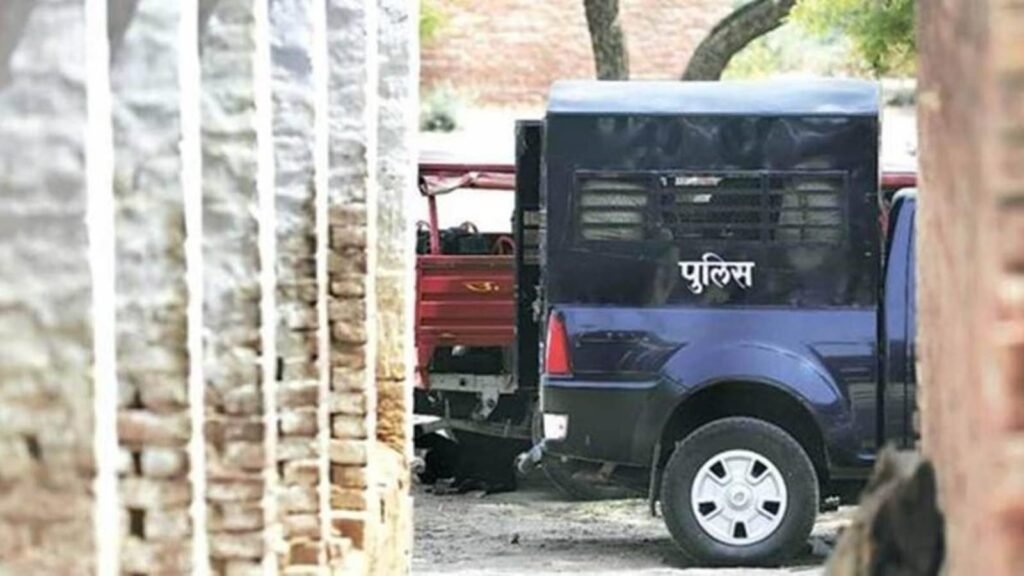 Woman, aide arrested for luring Dalit minor to Kerala and forcing her to convert: Police | Lucknow News