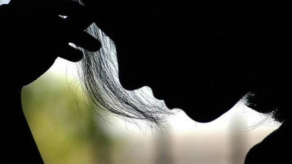 Student ends life in residential school in Parkal