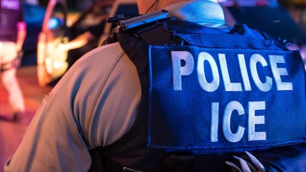 Trump administration promises K signing bonuses in campaign to hire 10,000 ICE agents