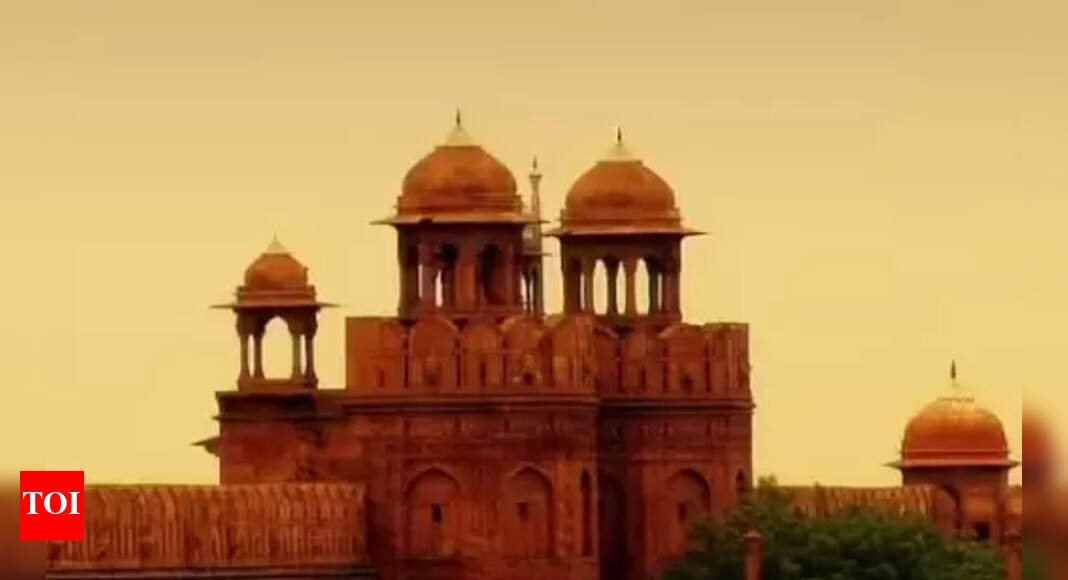 Five Bangladeshi nationals held for attempting to enter Red Fort | India News