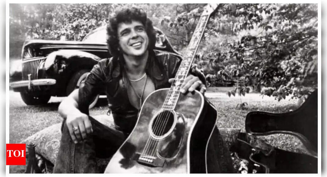 Bobby Whitlock Death News: Bobby Whitlock, Dominos co-founder and music legend, passes away at 77 |