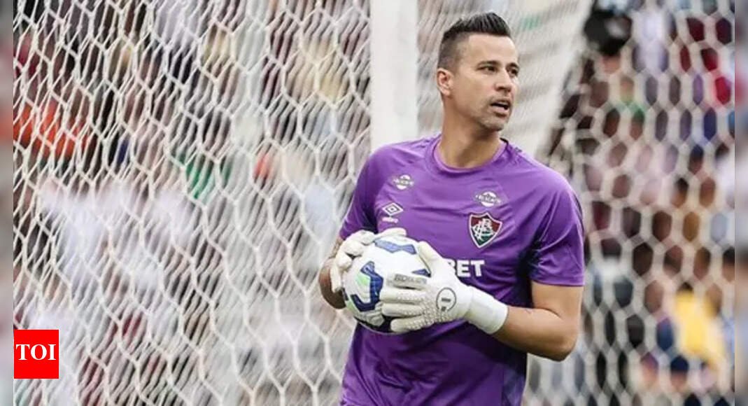 1,390 games! Fabio creates football history, equals Peter Shilton’s all-time record | Football News