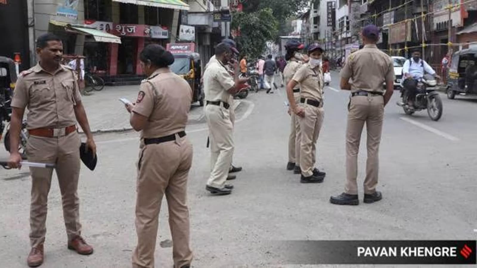 Two illegal Bangladeshi migrants arrested from a hotel in Chinchwad: Police | Pune News