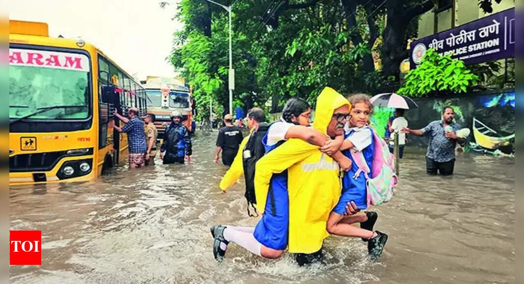 500mm in 84 hrs: 2 dead, 1 missing in Mumbai rain | India News