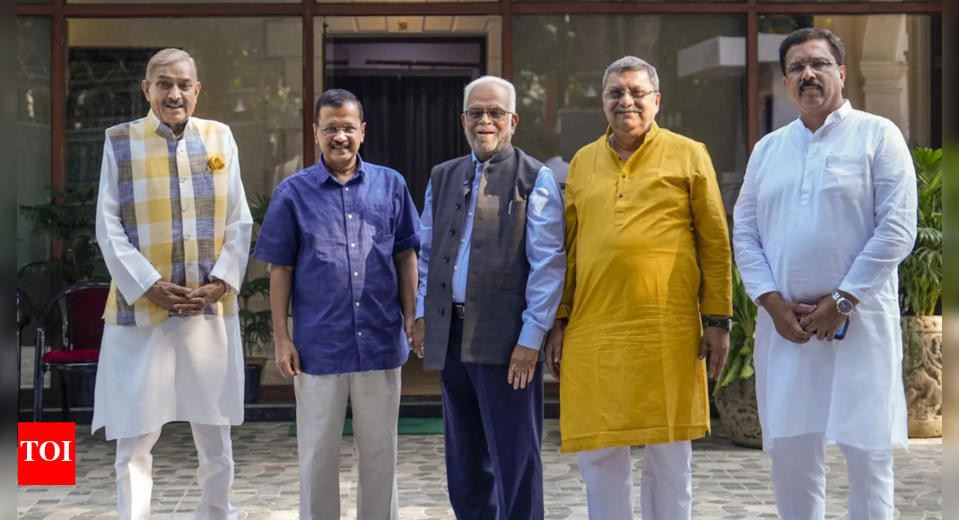 Congress, TMC leaders meet Kejriwal as AAP assures support for opposition’s VP candidate | India News
