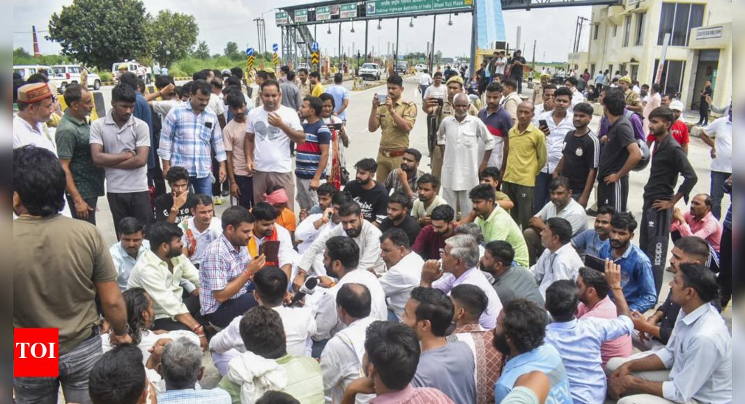 NHAI terminates contract of toll agency whose staff assaulted jawan | India News