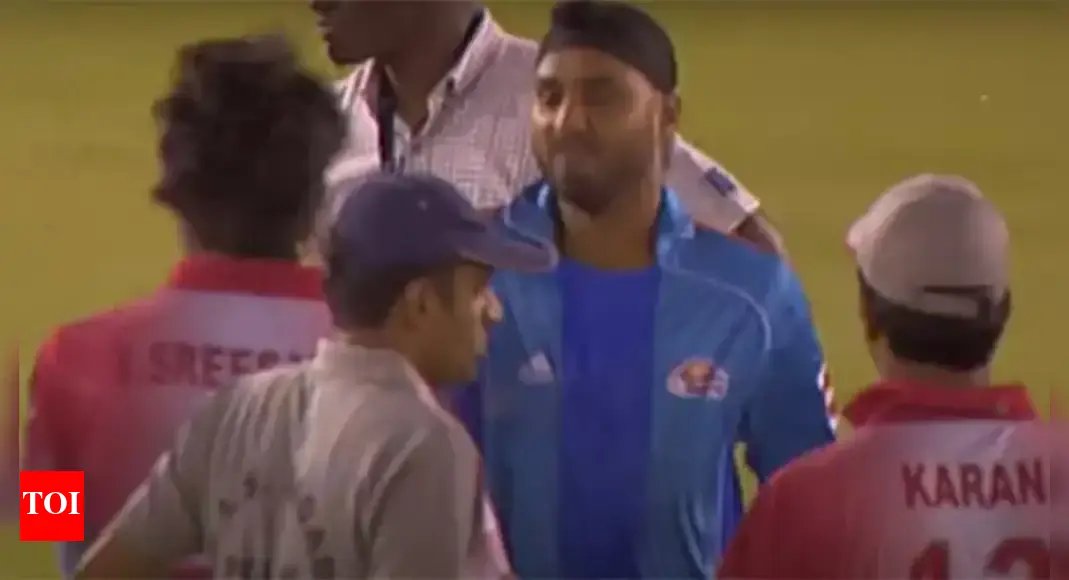 Unseen video: Harbhajan Singh nearly punched Sreesanth in IPL 2008 – WATCH | Cricket News