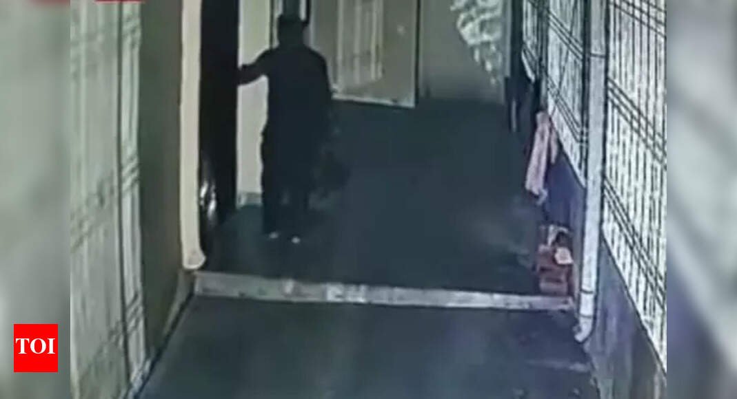 Angry with god, HIV+ man turns temple thief in act of revenge | Raipur News