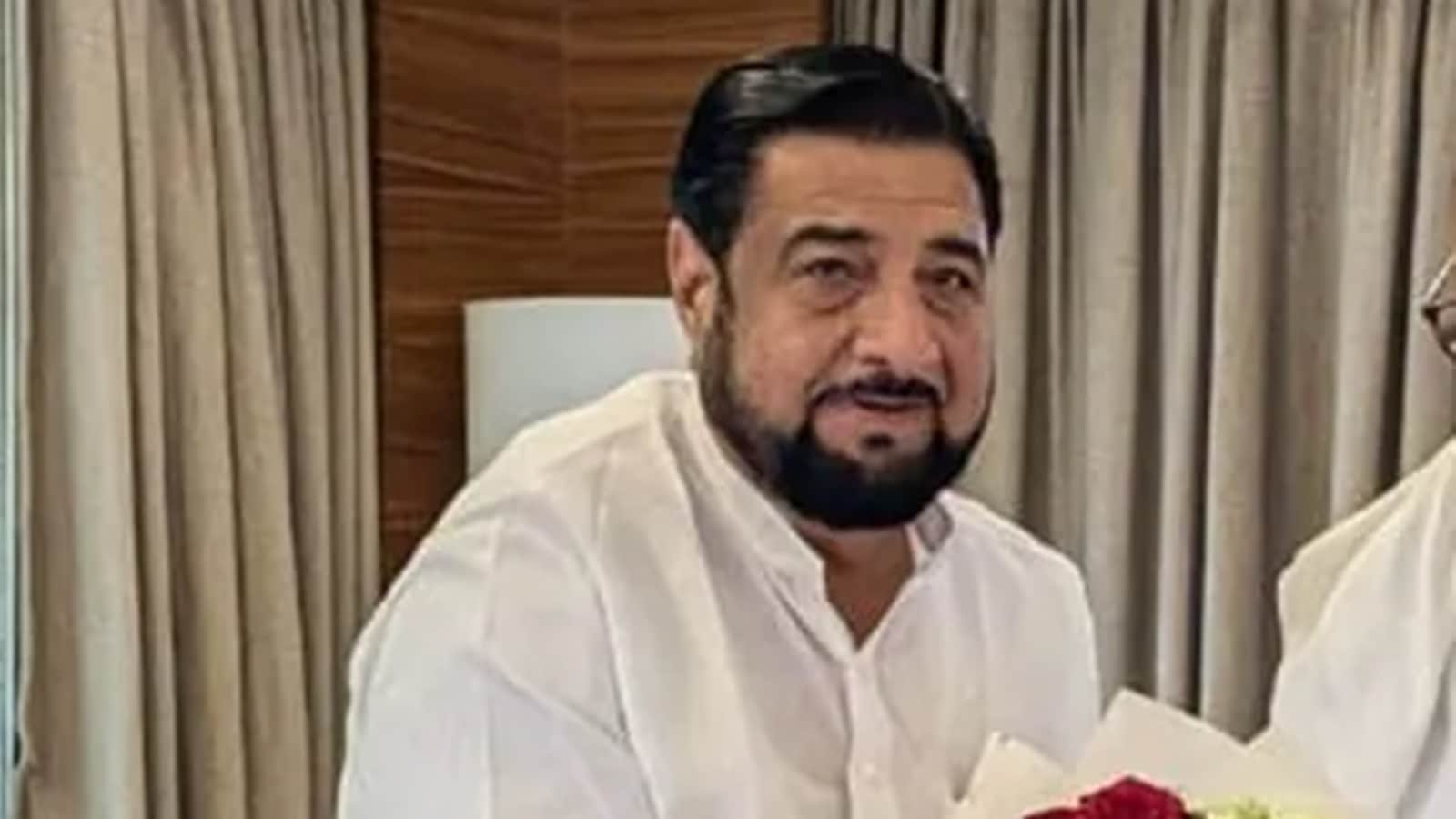 Marathwada heavyweight Babajani Durrani joins Congress | Mumbai News
