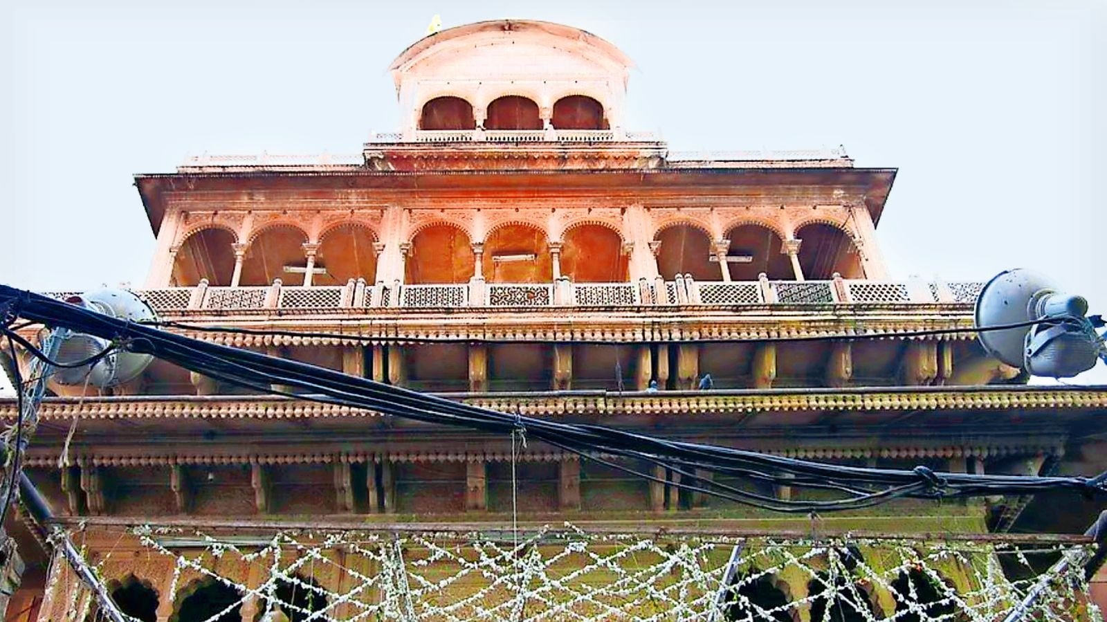 Banke Bihar Temple row: Supreme Court sets up 14-member panel to oversee functioning | India News