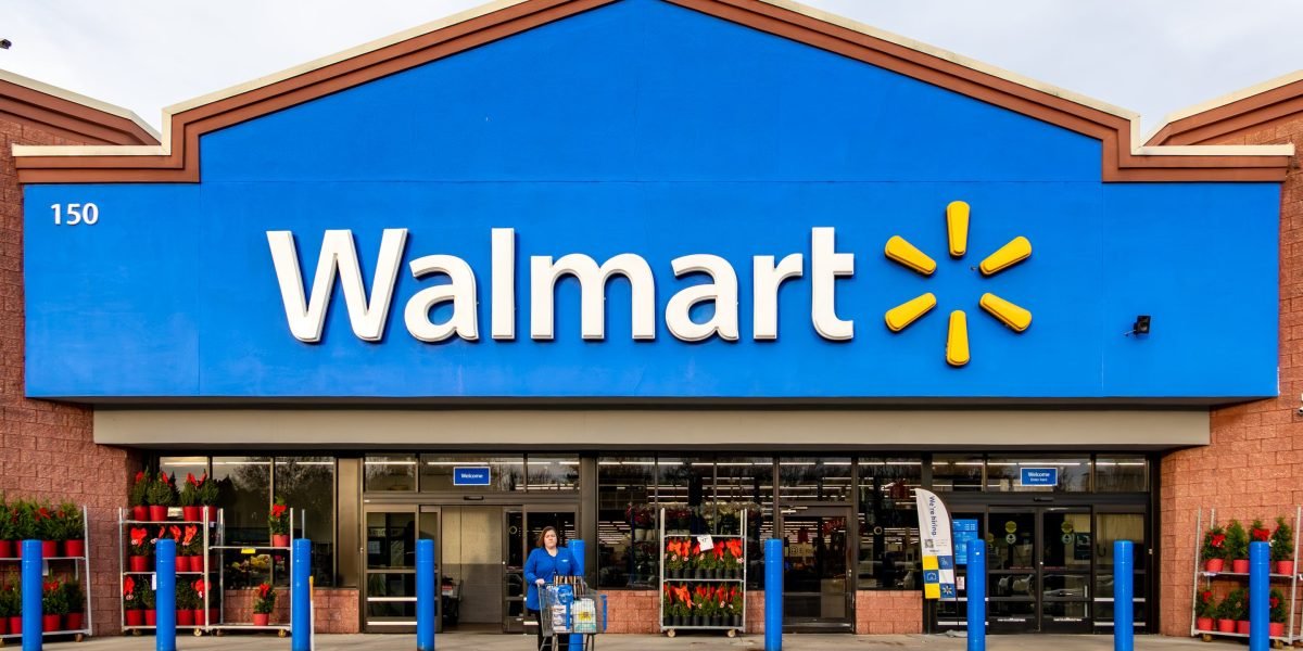 Walmart, once ordered to ‘eat the tariffs,’ is giving employees a year-round 10% discount to help them eat