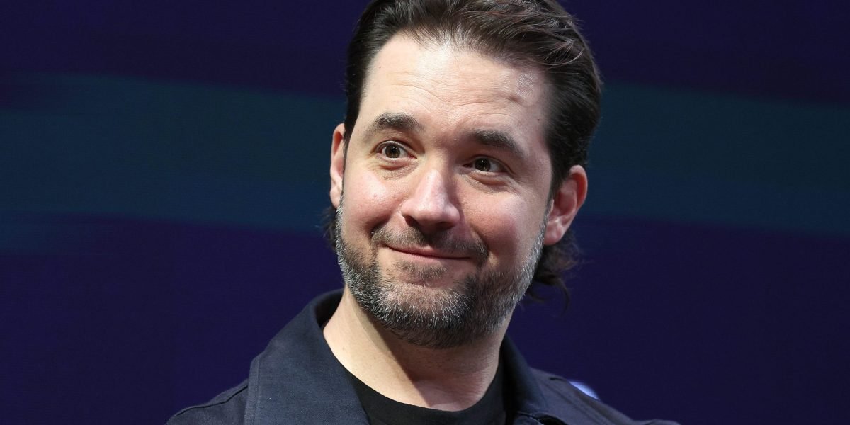 Millionaire Alexis Ohanian walked out of the LSAT 20 minutes in, went to a Waffle House and decided he was ‘gonna invent a career’—he founded Reddit