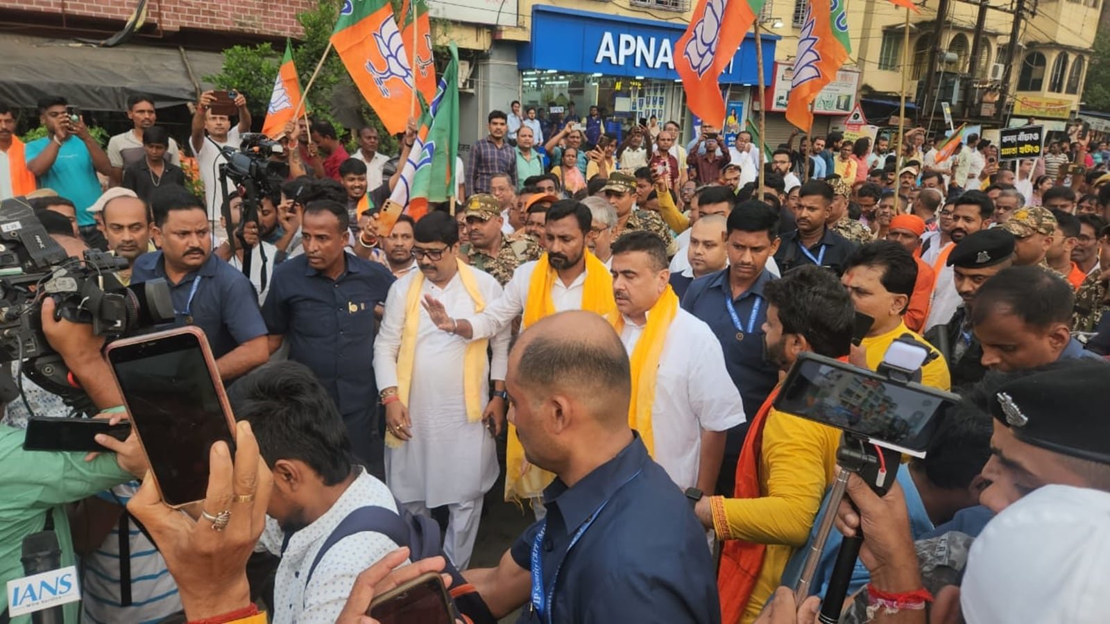 West Bengal: Tension in Barasat after clashes break out during Suvendu Adhikari’s rally | Kolkata News