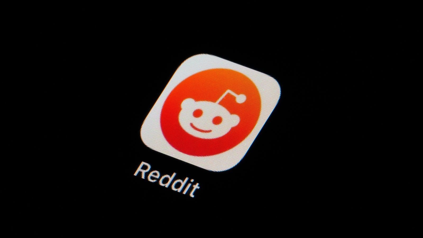 Users report comments not loading as Reddit suffers massive outage in US, UK