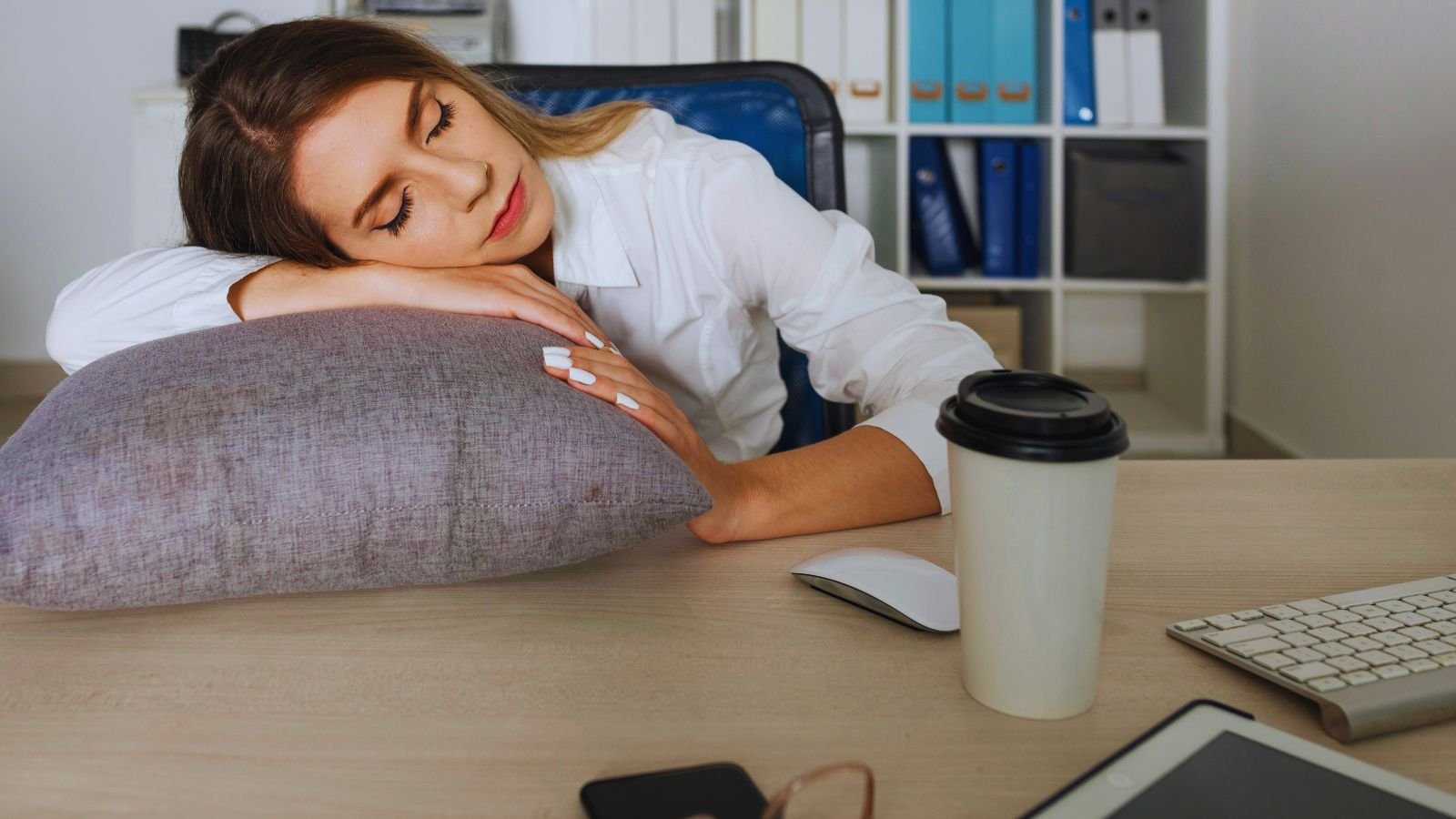 Forget the guilt, science proves afternoon naps boost your brain, heart, and mood | Technology News