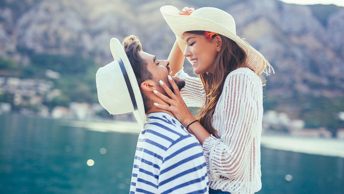 Aries Man & Leo Woman Compatibility: Perfect Match? • Astrologify