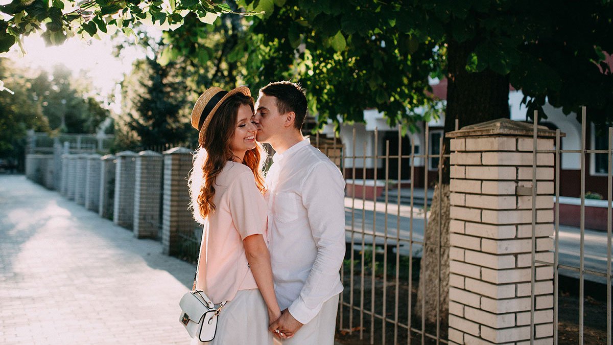What Kind of Wife is She? • Astrologify