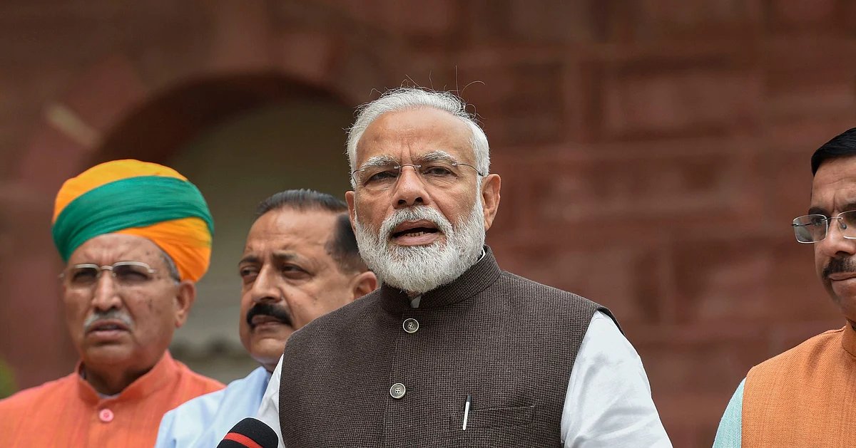 PM Modi To Visit Bengaluru On Sunday To Launch Yellow Line Metro, Vande Bharat Express