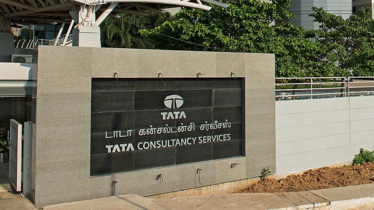 Mcap Of Seven Of Top-10 Valued Firms Erodes By Rs 1.35 Lakh Crore; TCS Biggest Laggard Mcap Of Seven Of Top-10 Valued Firms Erodes By Rs 1.35 Lakh Crore; TCS Biggest Laggard