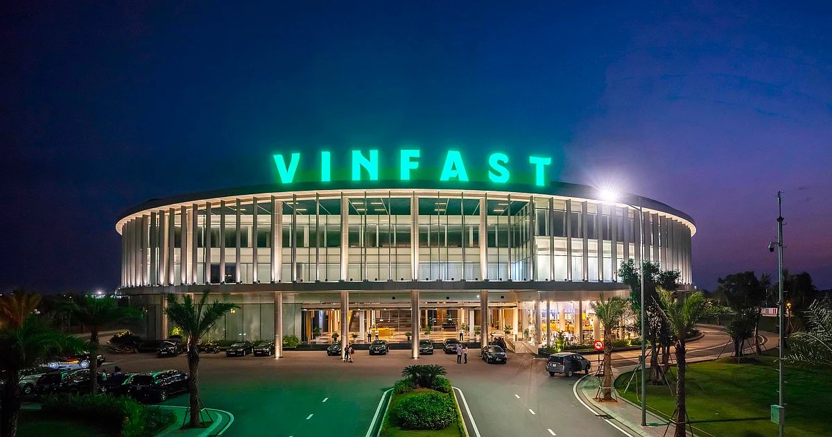 VinFast Opens Largest Showroom In Chennai; Plans 35 Outlets Across India By Year-End