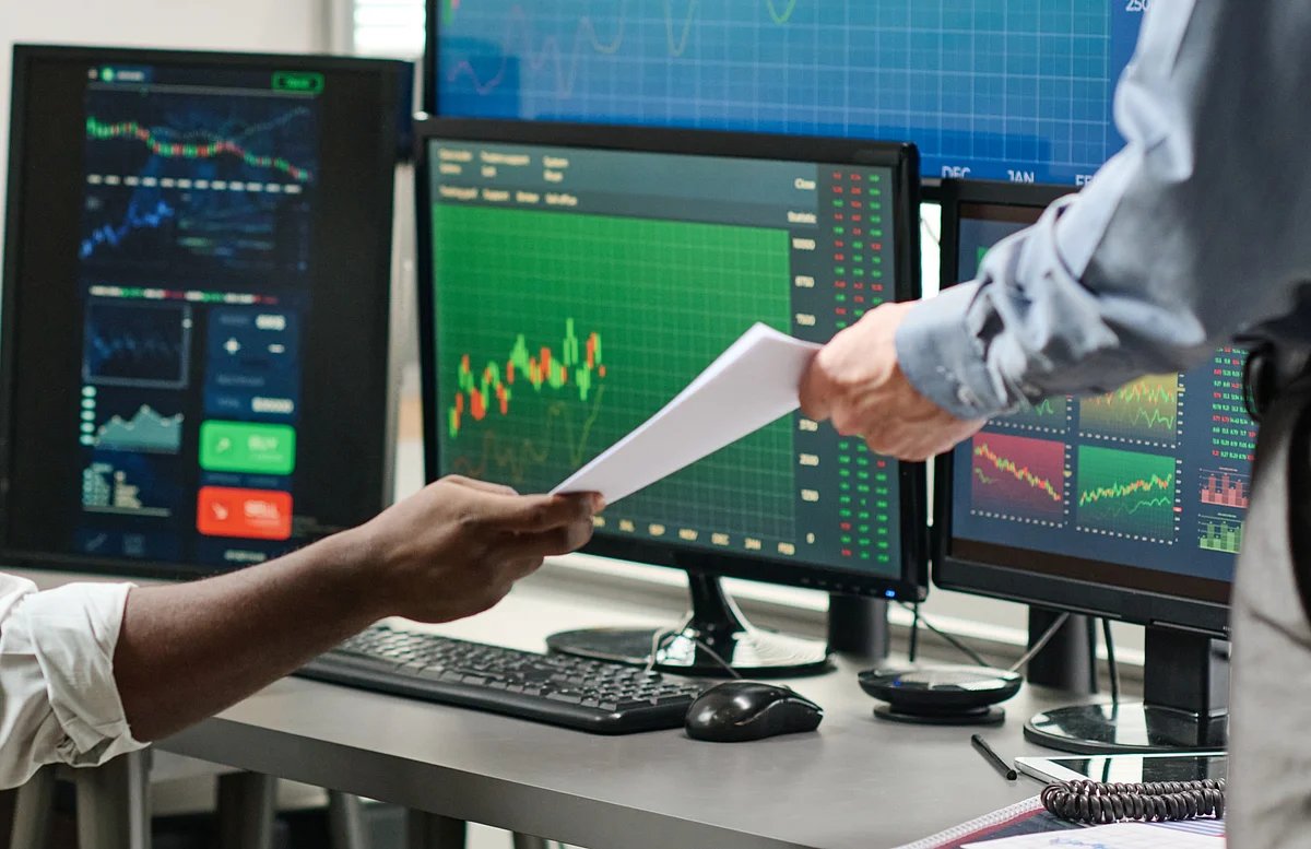Dividend Stocks To Watch This Week — Akzo Nobel, Brigade Enterprises, ICICI Bank, Container Corp